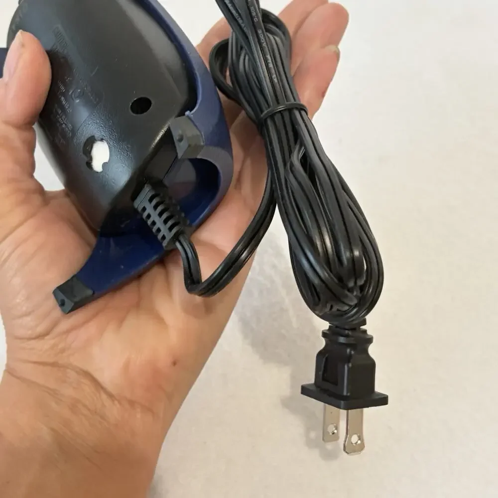 Tetra Whisper 10 Gallon Aquarium Air Pump 77851-900 Quiet Fish Tank Aerator NEW